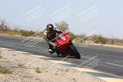 media/Mar-28-2022-Superbike Trackdays (Mon) [[b8603d0f67]]/Open Track Time/Turn 3 Inside/